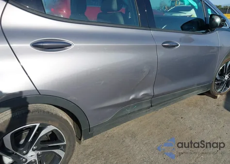 2023 Chevrolet Bolt Ev Fwd 2Lt from USA, damaged, VIN 1G1FX6S05P4201698